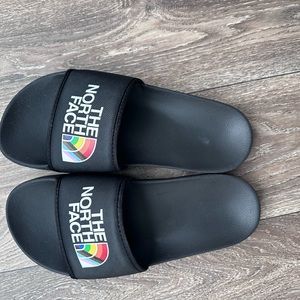 The North Face Slides (Men’s Base Camp Slides III)